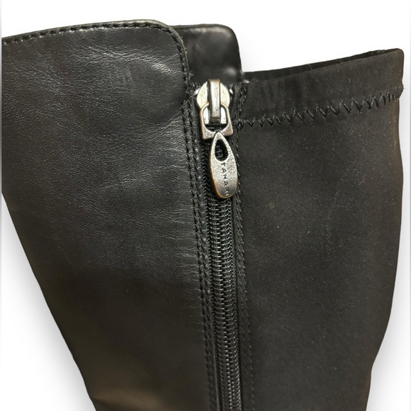 TAHARI Black Leather & Stretch Panel Brady Knee Boots Side Button Detail - Picture 9 of 11